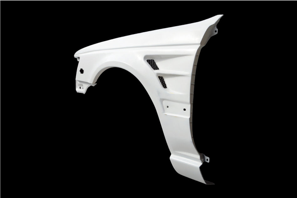 D~MAX - Front Fenders +20mm - C33 Laurel