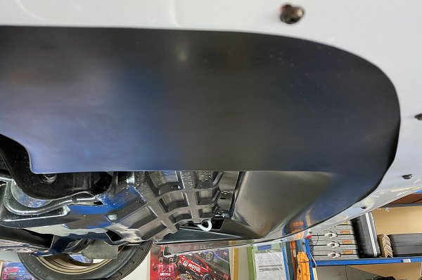Top Secret G-FORCE Front Under Panel - BCNR33