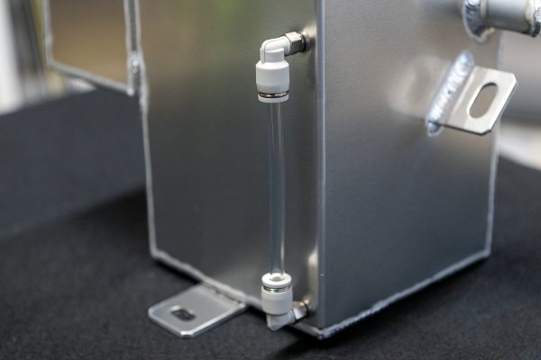 Top Secret Oil Catch Tank - BCNR33 / BNR34