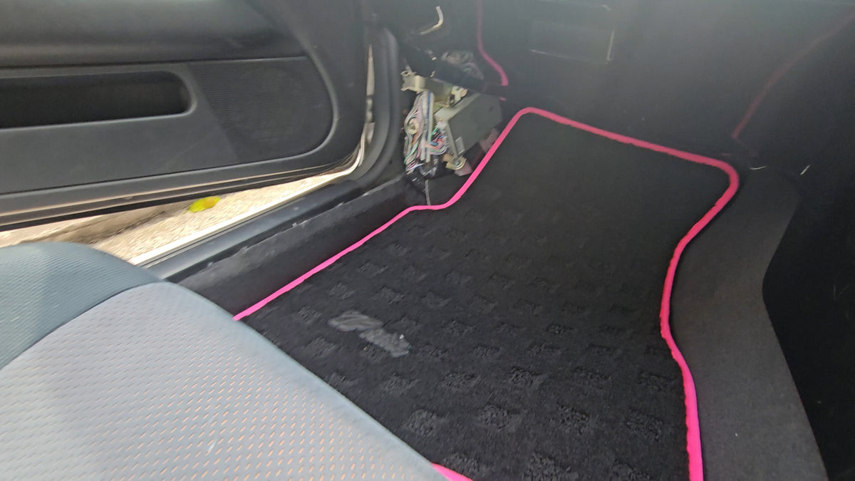Yashio Factory Original Floor Mats passenger side