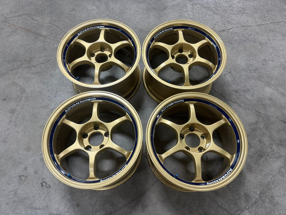 Advan RG1 17" 9.5J +35 (5x114.3)
