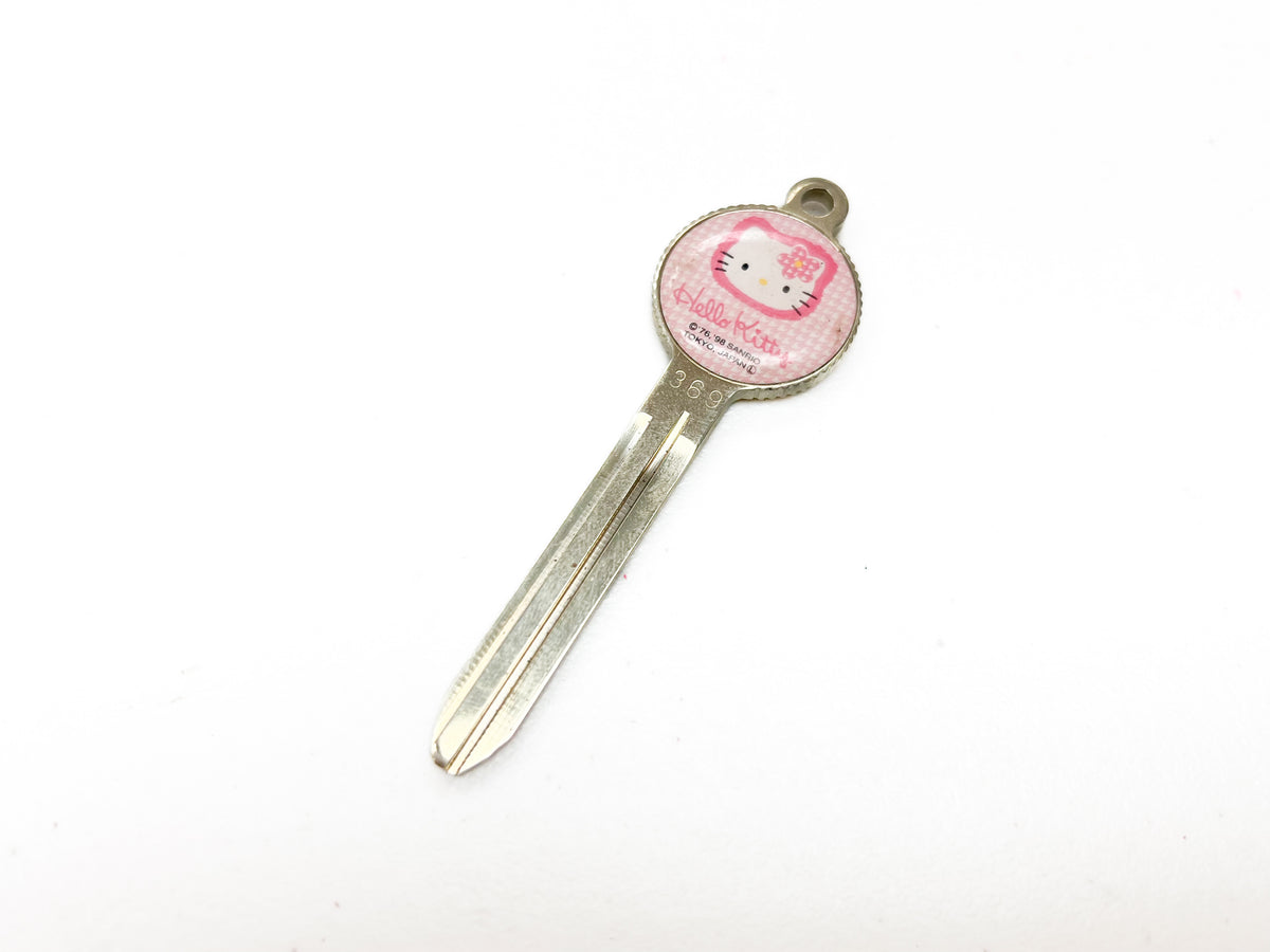 Hello Kitty Red Key Hello Kitty Royal Clover Key (Different options available) – jetdavis.parts