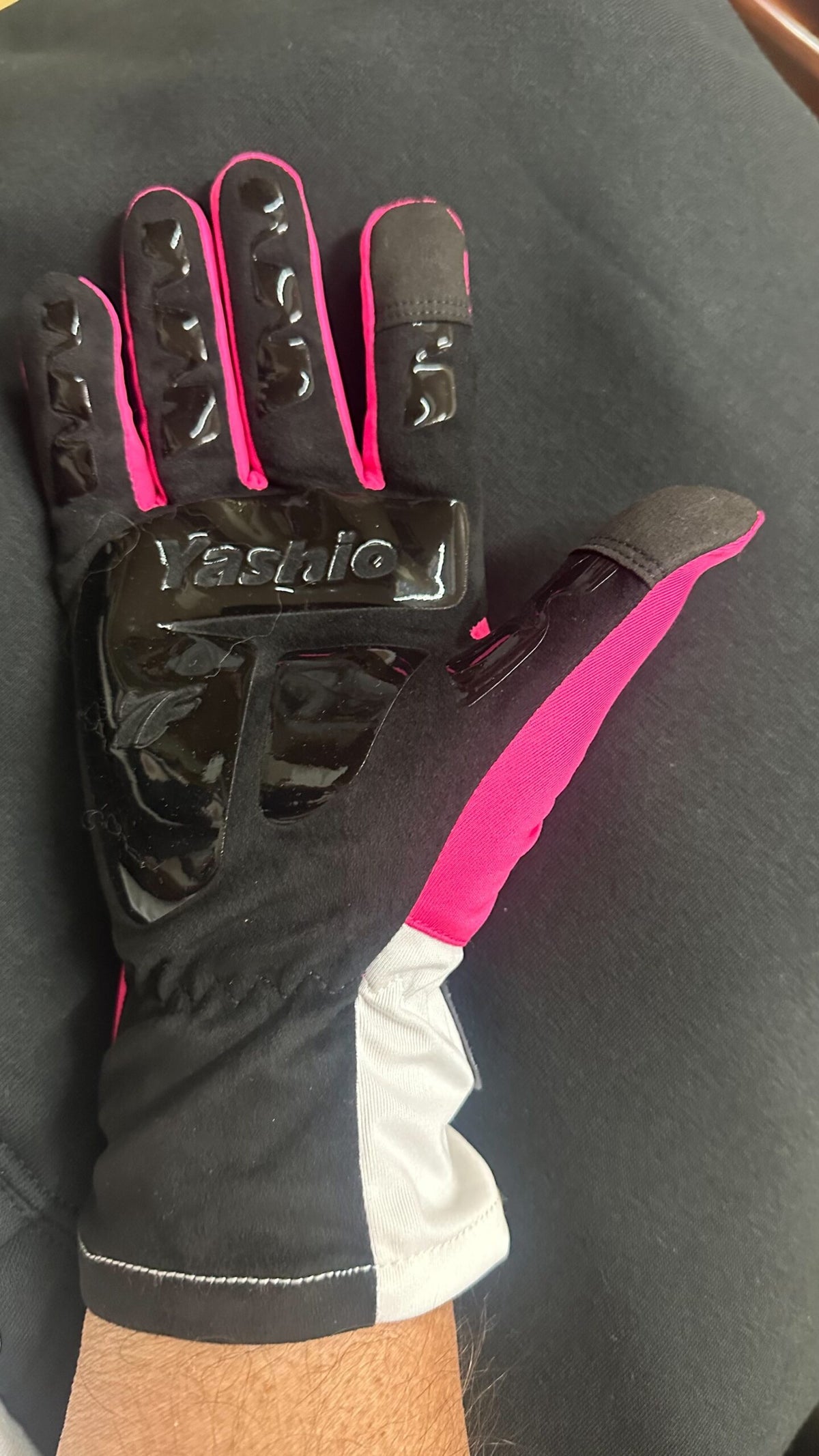 Yashio Factory Driving Gloves