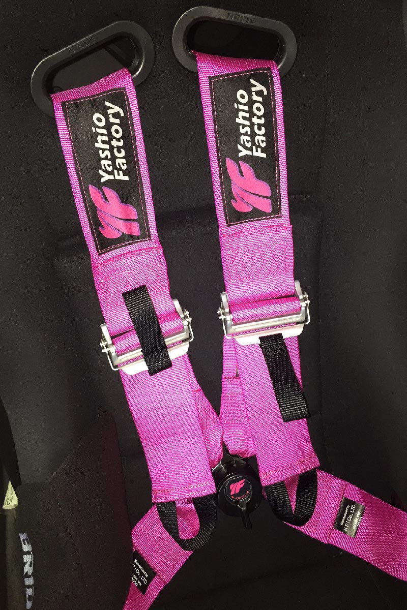 Yashio Factory FIA 6 Point Harness