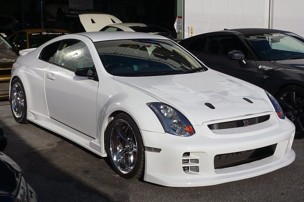 Top Secret G-FORCE Aero Bonnet - V35 Skyline Coupe